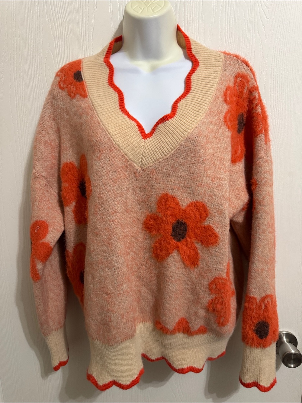 Vibrant 3D Floral Colorful Orange Scalloped V-Neck Women’s Warm Sweater Large